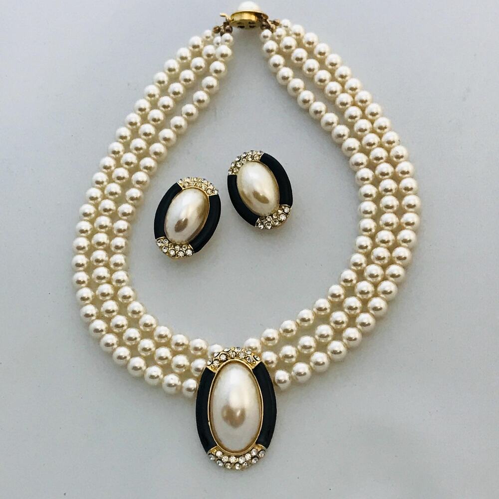 Vintage Faux Pearl Necklace Set Black Enamel Rhinestone Pendant Necklace Earring